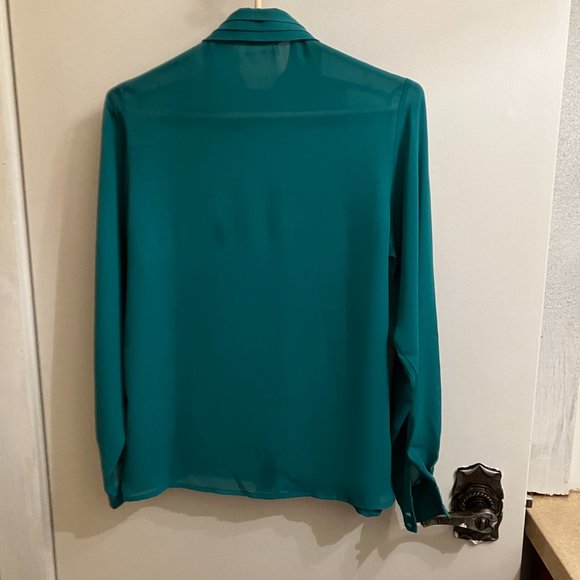 RACHAEL size 6 emerald green blouse - Picture 4 of 5